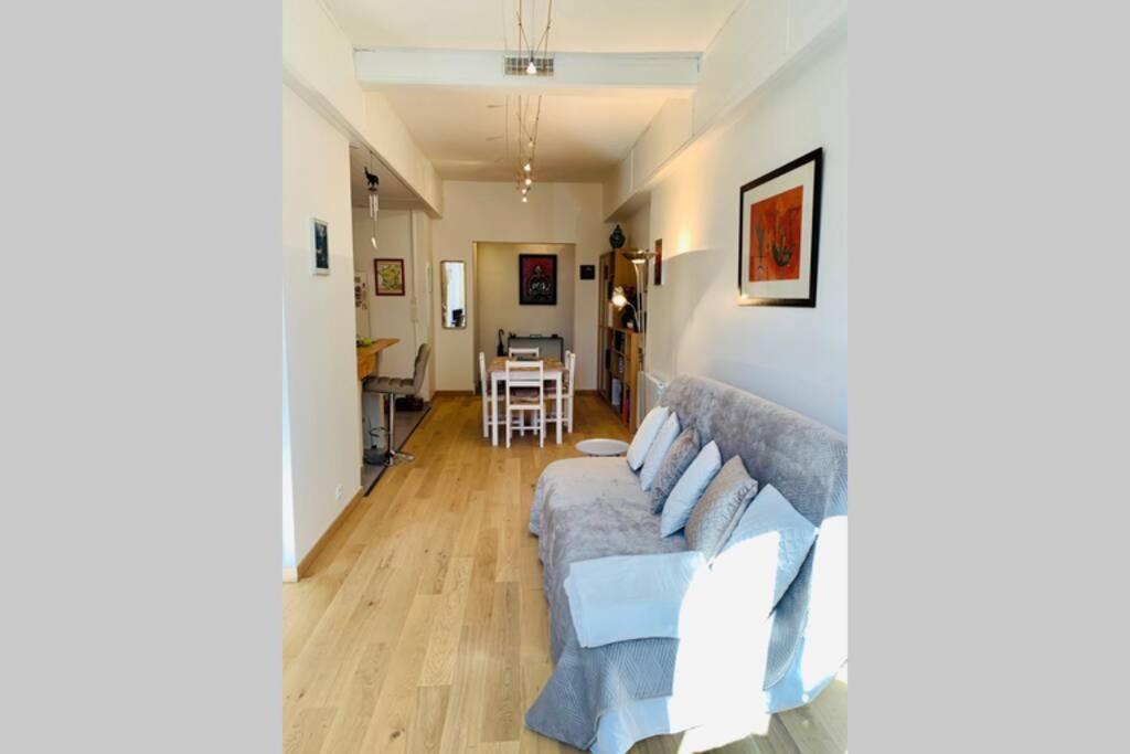 Ferienwohnung Le Petit Blanc - Vue Sur Le Square Des Lions Beaune  Exterior foto